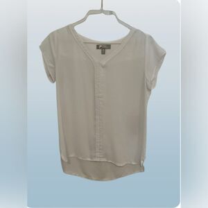 TINA White Cap Sleeve Buttoned Blouse